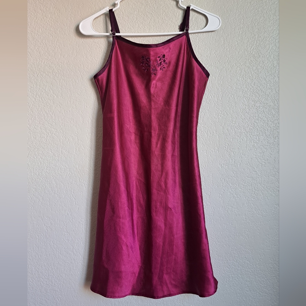 Kathryn Pink Embroidered Cami Slip Dress Size Small